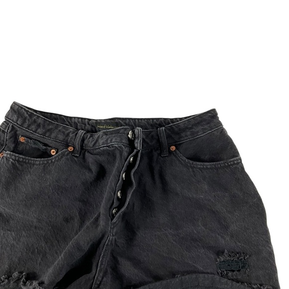 House of Harlow 1960 Black High Rise Denim Shorts Distressed Raw Hem Size 31 - Picture 3 of 6
